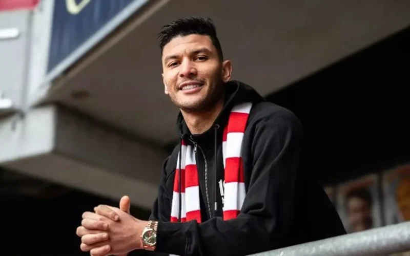 أشرف داري يعلق على انضمامه إلى كالمار السويدي وتطلعاته للفريق